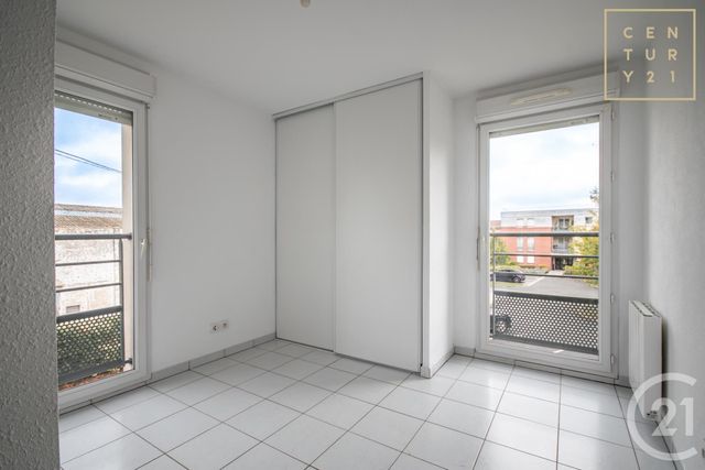Appartement T3 à louer - 4 pièces - 62.05 m2 - MAUBEUGE - 59 - NORD-PAS-DE-CALAIS - Century 21 Art-Immo