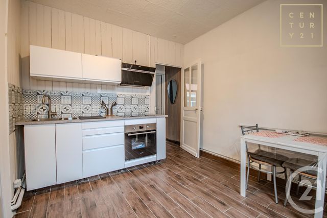 Appartement F1 à louer - 2 pièces - 35.56 m2 - MAUBEUGE - 59 - NORD-PAS-DE-CALAIS - Century 21 Art-Immo