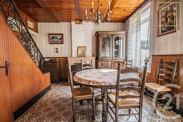 maison à vendre - 6 pièces - 143.34 m2 - FERRIERE LA GRANDE - 59 - NORD-PAS-DE-CALAIS - Century 21 Art-Immo