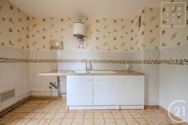 Appartement F4 à vendre - 4 pièces - 66.53 m2 - MAUBEUGE - 59 - NORD-PAS-DE-CALAIS - Century 21 Art-Immo
