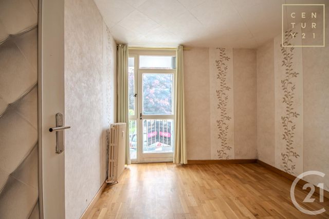 Appartement F4 à vendre - 4 pièces - 66.53 m2 - MAUBEUGE - 59 - NORD-PAS-DE-CALAIS - Century 21 Art-Immo