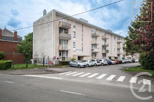 Appartement F4 à vendre - 4 pièces - 66.53 m2 - MAUBEUGE - 59 - NORD-PAS-DE-CALAIS - Century 21 Art-Immo
