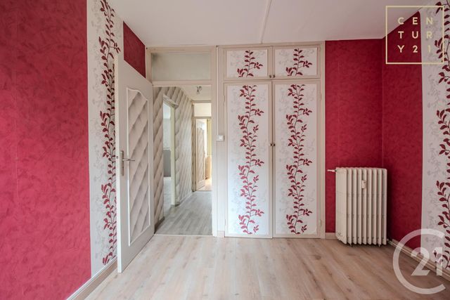 Appartement F4 à vendre - 4 pièces - 66.53 m2 - MAUBEUGE - 59 - NORD-PAS-DE-CALAIS - Century 21 Art-Immo