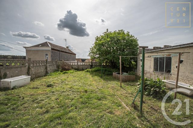 maison à vendre - 8 pièces - 147.29 m2 - CERFONTAINE - 59 - NORD-PAS-DE-CALAIS - Century 21 Art-Immo