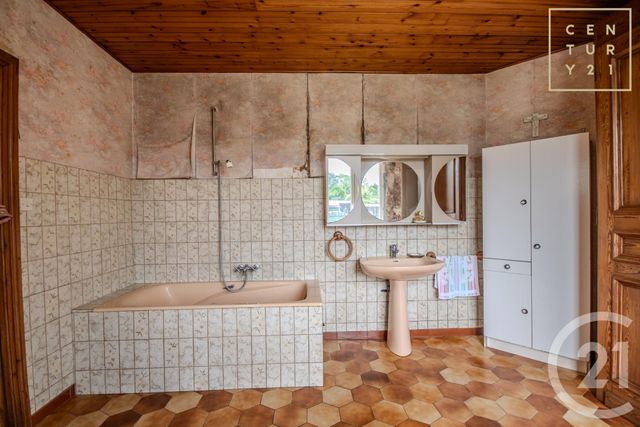 maison à vendre - 5 pièces - 161.61 m2 - MAUBEUGE - 59 - NORD-PAS-DE-CALAIS - Century 21 Art-Immo