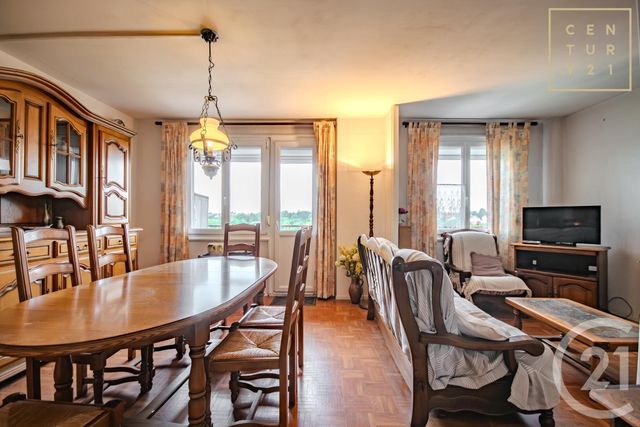 Appartement F5 à vendre - 5 pièces - 65.02 m2 - MAUBEUGE - 59 - NORD-PAS-DE-CALAIS - Century 21 Art-Immo