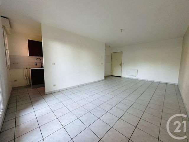 Appartement F2 à louer - 3 pièces - 47.66 m2 - LOUVROIL - 59 - NORD-PAS-DE-CALAIS - Century 21 Art-Immo