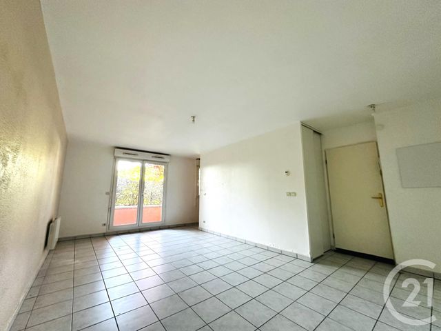 Appartement F2 à louer - 3 pièces - 47.66 m2 - LOUVROIL - 59 - NORD-PAS-DE-CALAIS - Century 21 Art-Immo