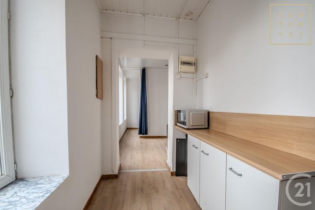 Appartement Studio à louer - 2 pièces - 29.82 m2 - AULNOYE AYMERIES - 59 - NORD-PAS-DE-CALAIS - Century 21 Art-Immo