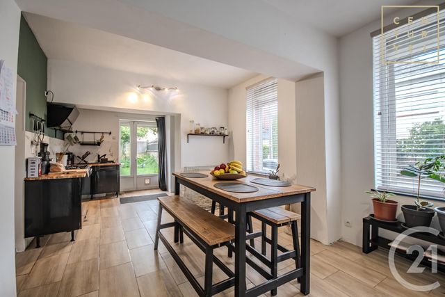 maison à vendre - 9 pièces - 119.0 m2 - MAUBEUGE - 59 - NORD-PAS-DE-CALAIS - Century 21 Art-Immo