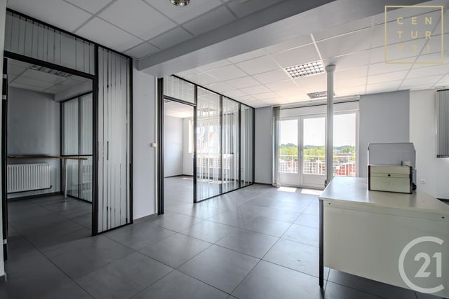 Appartement F6 à vendre - 8 pièces - 189.28 m2 - MAUBEUGE - 59 - NORD-PAS-DE-CALAIS - Century 21 Art-Immo