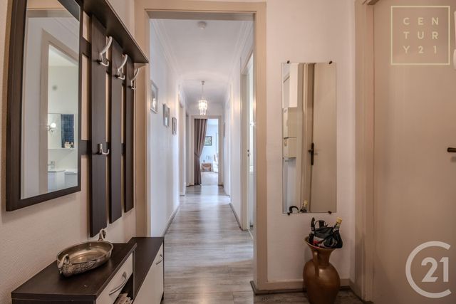 Appartement F4 à vendre - 4 pièces - 75.57 m2 - MAUBEUGE - 59 - NORD-PAS-DE-CALAIS - Century 21 Art-Immo