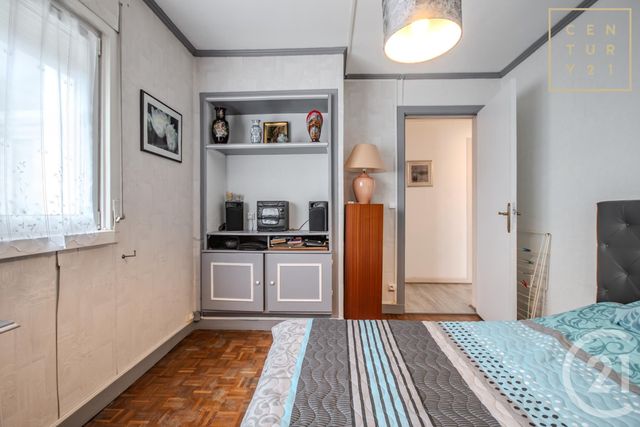 Appartement F4 à vendre - 4 pièces - 75.57 m2 - MAUBEUGE - 59 - NORD-PAS-DE-CALAIS - Century 21 Art-Immo
