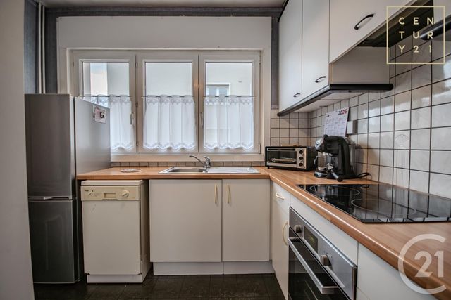 Appartement F4 à vendre - 4 pièces - 75.57 m2 - MAUBEUGE - 59 - NORD-PAS-DE-CALAIS - Century 21 Art-Immo