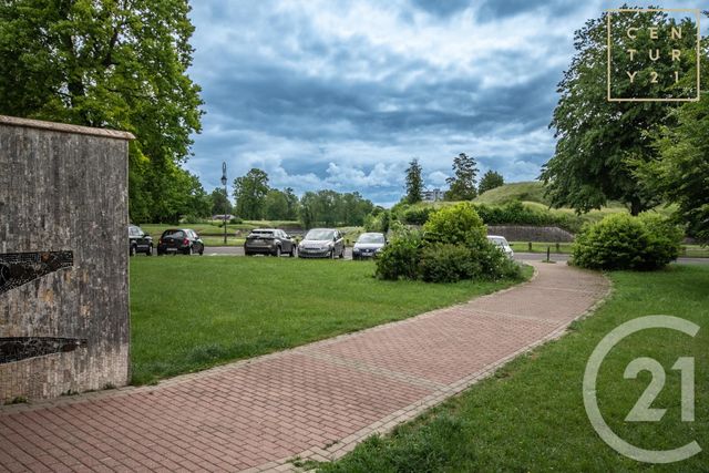 Appartement F5 à vendre - 6 pièces - 124.0 m2 - MAUBEUGE - 59 - NORD-PAS-DE-CALAIS - Century 21 Art-Immo