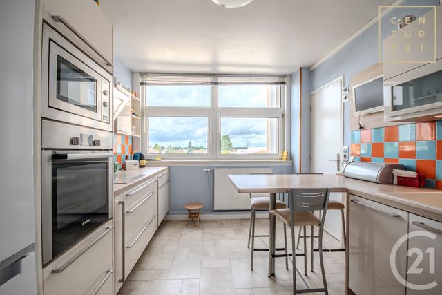Appartement F5 à vendre - 6 pièces - 124.0 m2 - MAUBEUGE - 59 - NORD-PAS-DE-CALAIS - Century 21 Art-Immo