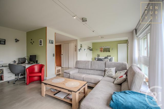 Appartement F5 à vendre - 6 pièces - 124.0 m2 - MAUBEUGE - 59 - NORD-PAS-DE-CALAIS - Century 21 Art-Immo