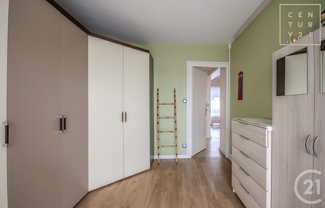 Appartement F5 à vendre - 6 pièces - 124.0 m2 - MAUBEUGE - 59 - NORD-PAS-DE-CALAIS - Century 21 Art-Immo