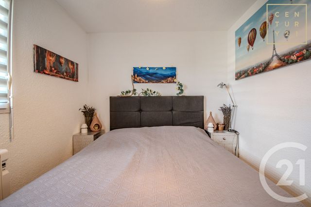 Appartement F2 à vendre - 3 pièces - 57.68 m2 - MAUBEUGE - 59 - NORD-PAS-DE-CALAIS - Century 21 Art-Immo