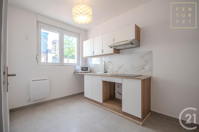 Appartement Studio à louer - 2 pièces - 26.19 m2 - HAUTMONT - 59 - NORD-PAS-DE-CALAIS - Century 21 Art-Immo