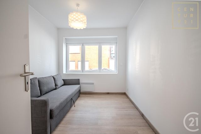 Appartement Studio à louer - 2 pièces - 26.19 m2 - HAUTMONT - 59 - NORD-PAS-DE-CALAIS - Century 21 Art-Immo
