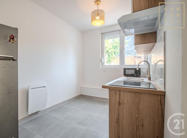Appartement F2 à louer - 3 pièces - 44.74 m2 - HAUTMONT - 59 - NORD-PAS-DE-CALAIS - Century 21 Art-Immo