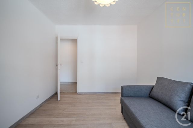 Appartement F2 à louer - 3 pièces - 38.78 m2 - HAUTMONT - 59 - NORD-PAS-DE-CALAIS - Century 21 Art-Immo