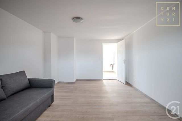 Appartement Studio à louer - 2 pièces - 26.14 m2 - HAUTMONT - 59 - NORD-PAS-DE-CALAIS - Century 21 Art-Immo