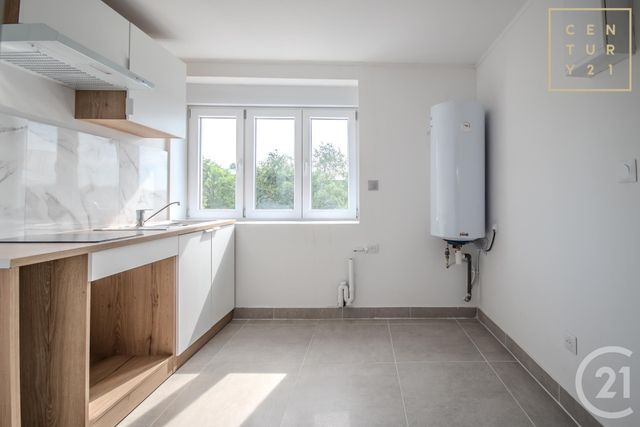Appartement Studio à louer - 2 pièces - 26.14 m2 - HAUTMONT - 59 - NORD-PAS-DE-CALAIS - Century 21 Art-Immo