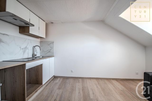 Appartement Studio à louer - 2 pièces - 15.32 m2 - HAUTMONT - 59 - NORD-PAS-DE-CALAIS - Century 21 Art-Immo