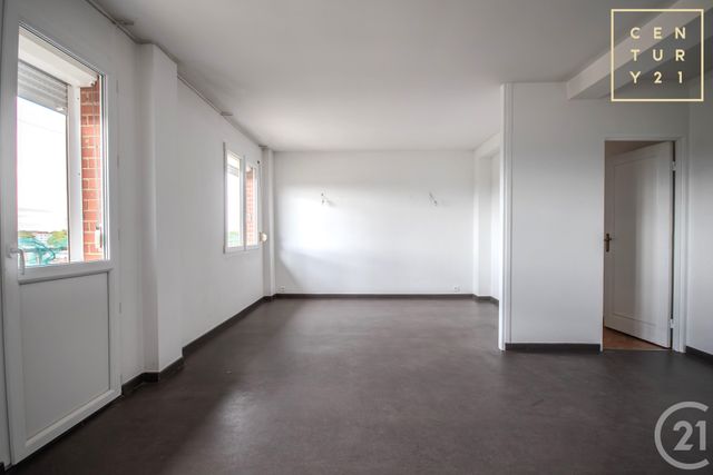 Appartement F5 à louer - 5 pièces - 73.0 m2 - MAUBEUGE - 59 - NORD-PAS-DE-CALAIS - Century 21 Art-Immo