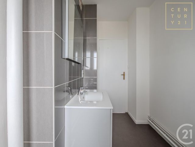 Appartement F5 à louer - 5 pièces - 73.0 m2 - MAUBEUGE - 59 - NORD-PAS-DE-CALAIS - Century 21 Art-Immo