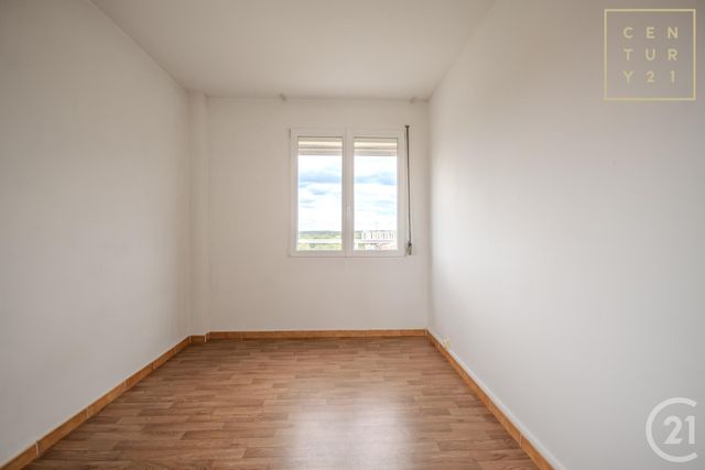 Appartement F5 à louer - 5 pièces - 73.0 m2 - MAUBEUGE - 59 - NORD-PAS-DE-CALAIS - Century 21 Art-Immo