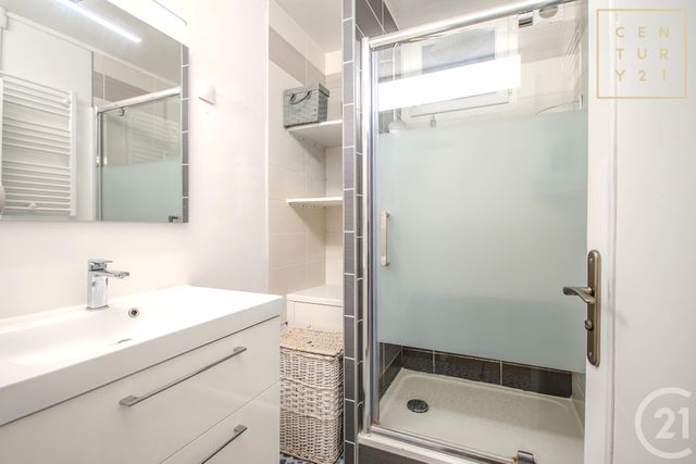 Appartement F4 à vendre - 4 pièces - 67.44 m2 - ROUSIES - 59 - NORD-PAS-DE-CALAIS - Century 21 Art-Immo