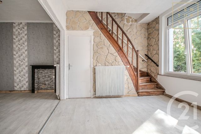 maison à vendre - 5 pièces - 88.47 m2 - HAUTMONT - 59 - NORD-PAS-DE-CALAIS - Century 21 Art-Immo