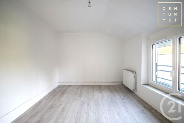maison à vendre - 5 pièces - 88.47 m2 - HAUTMONT - 59 - NORD-PAS-DE-CALAIS - Century 21 Art-Immo