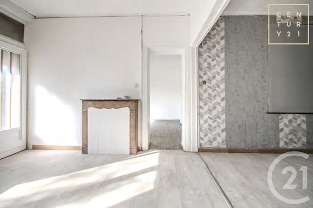 maison à vendre - 5 pièces - 88.47 m2 - HAUTMONT - 59 - NORD-PAS-DE-CALAIS - Century 21 Art-Immo