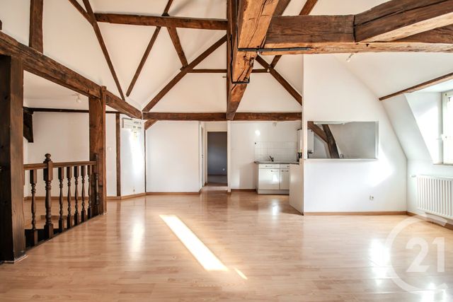 Appartement F4 à vendre - 4 pièces - 73.72 m2 - MAUBEUGE - 59 - NORD-PAS-DE-CALAIS - Century 21 Art-Immo