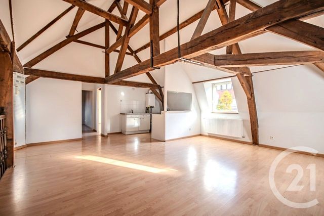 Appartement F4 à vendre - 4 pièces - 73.72 m2 - MAUBEUGE - 59 - NORD-PAS-DE-CALAIS - Century 21 Art-Immo